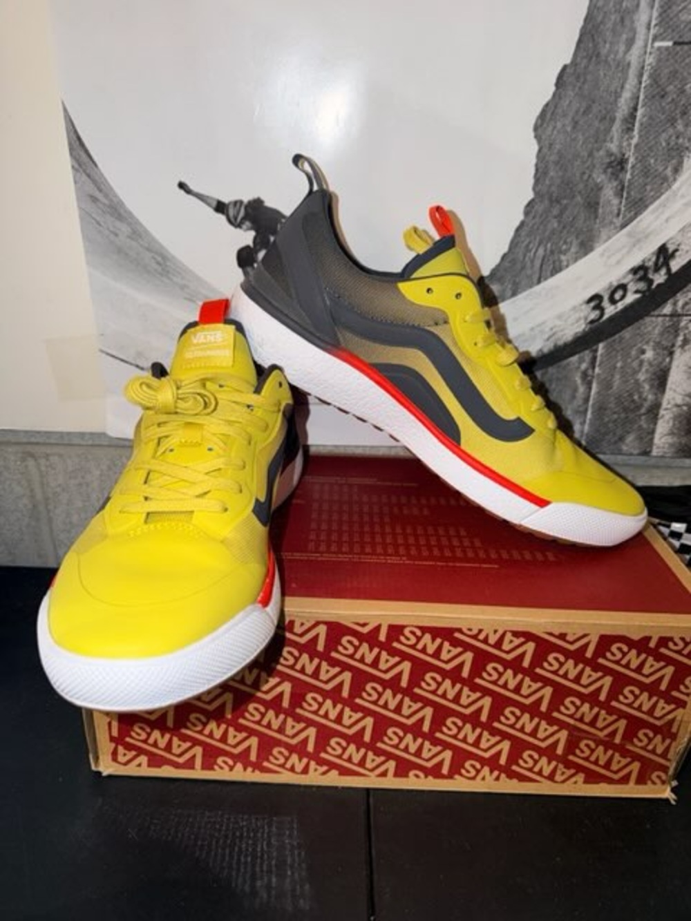 Vans MTE Ultrarange EXO sz 10.5 Men’s 12.0 Women’s - Picture 2 of 12